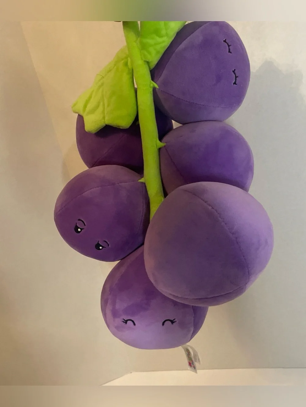 Smoochy Pals Grape Plush Pillow 17” Purple Grapevine Stuffed Fruit Cute Faces